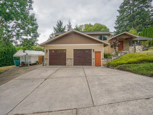 532 E Stonecreek Dr, La Center, WA 98629