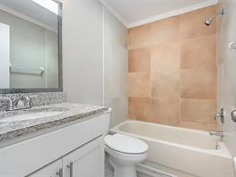 3846 Long Grove Ln — Photo 22