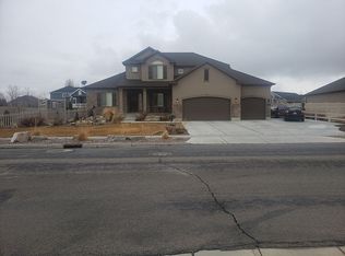 1668 W 250 N, Layton, UT 84041
