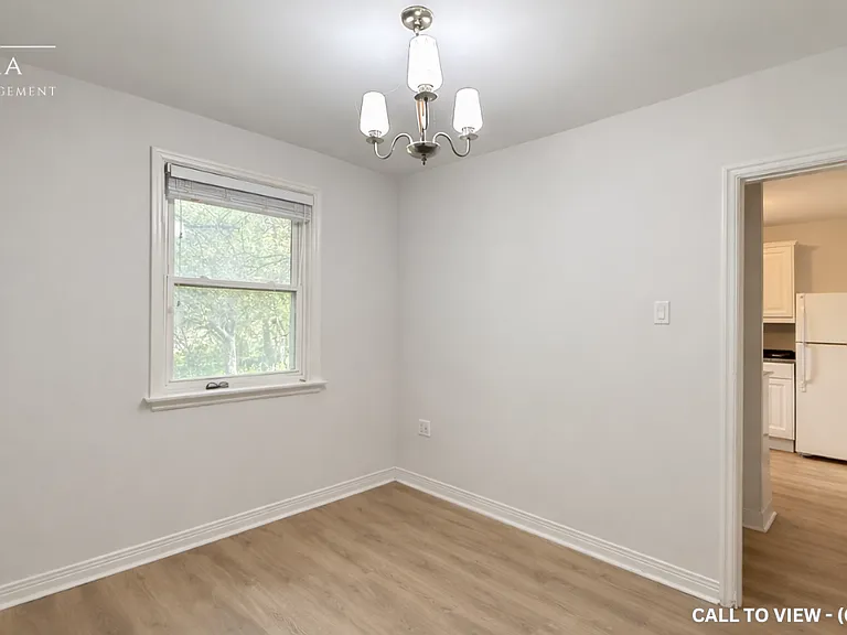 55 Verwood Ave #1 — Photo 6