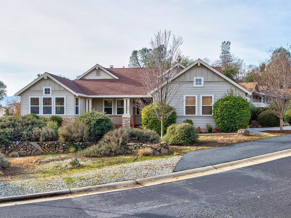 1st image of 263 Catalpa Ln #303