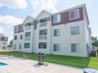 517 Southwest Pkwy APT 102, College Station, TX 77840