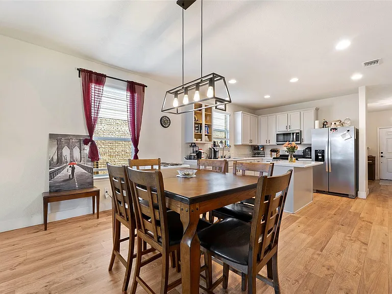 104 Quarryman Dr — Photo 11