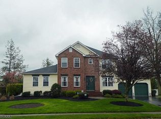 1 Young Ct, Hillsborough, NJ 08844