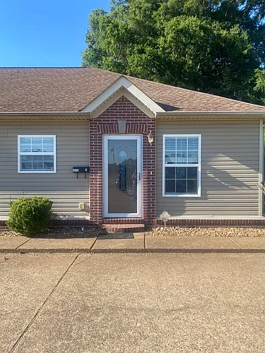 2040 E Court St #D Photo 1 2040 E Court St #D Photo 1