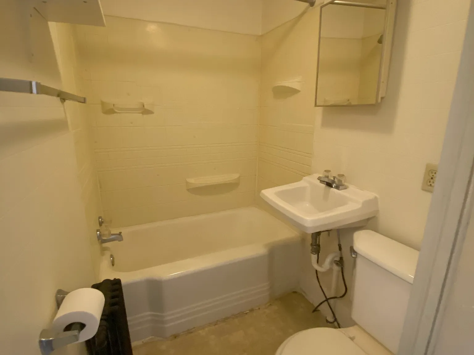 1 bed, $595 — Photo 4