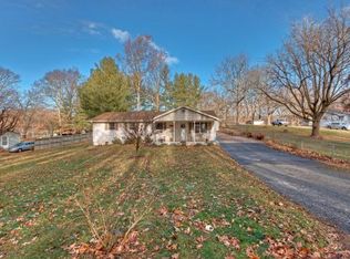754 Meadow View Rd, Bristol, TN 37620