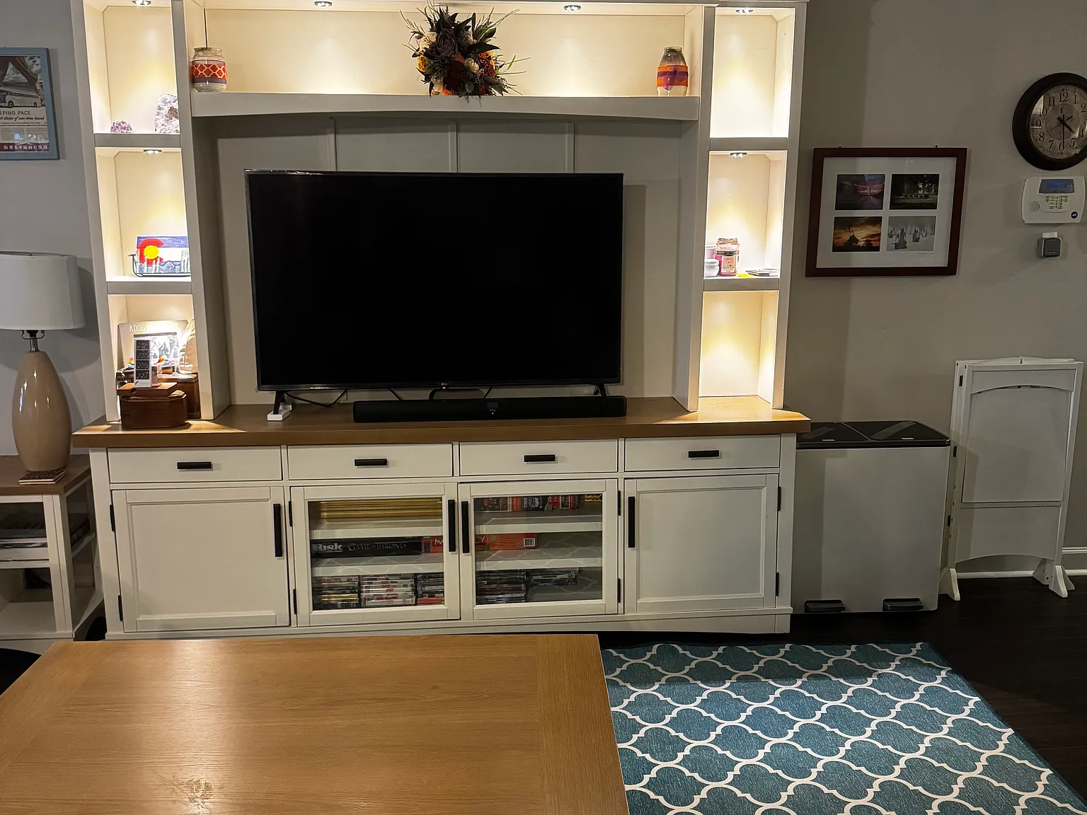 3 bed, 2723 sqft, $2,700 — Photo 2