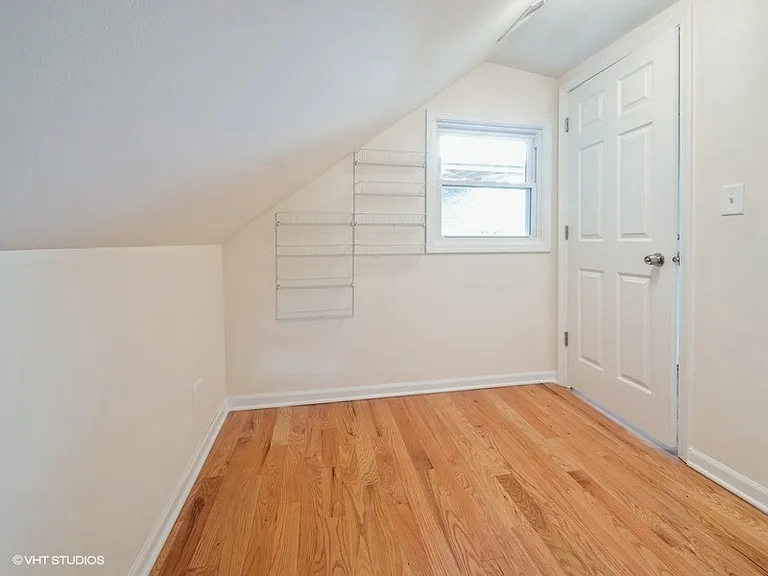 1067 W Cornelia Ave #3 — Photo 7
