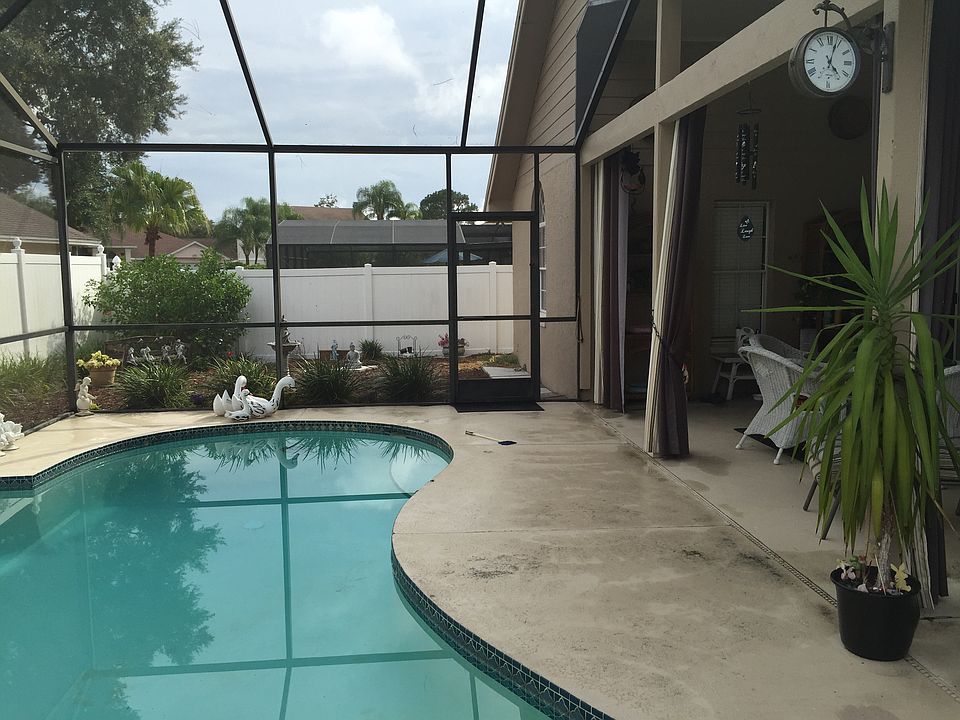 2nd image of 703 River Boat Cir
