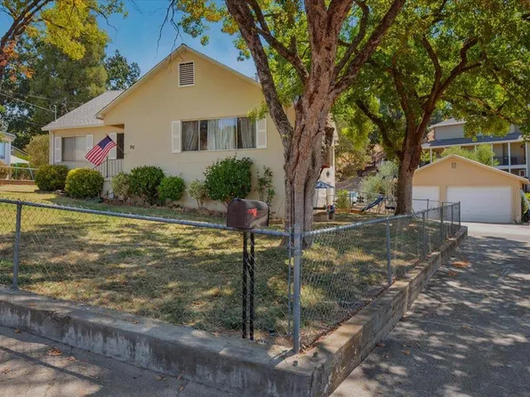 90 Gopher Flat Rd, Sutter Creek, CA 95685