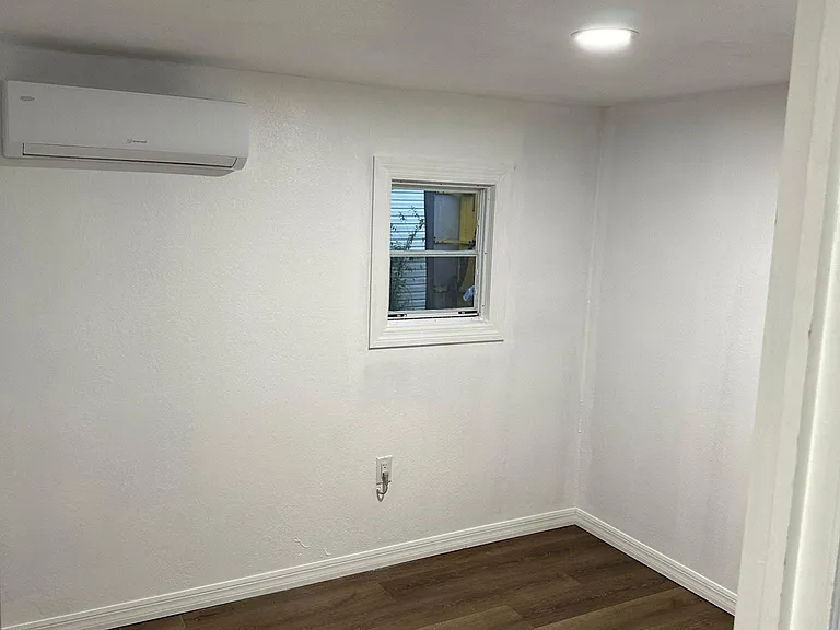 11123 N Nebraska Ave #15 — Photo 5
