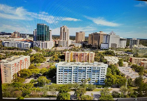 9001 SW 77th Ave Photo 1