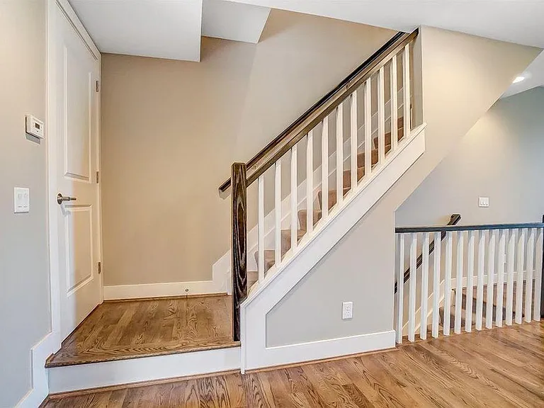 440 Northern Ave — Photo 13
