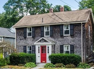 67 Woburn St, Lexington, MA 02420