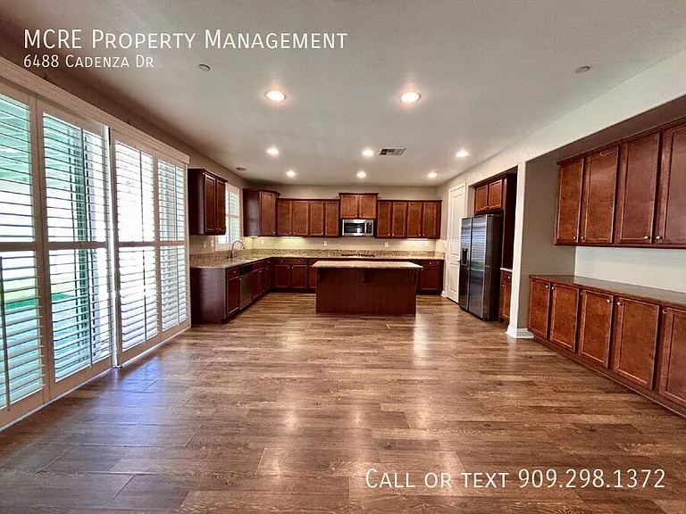 6488 Cadenza Dr — Photo 6
