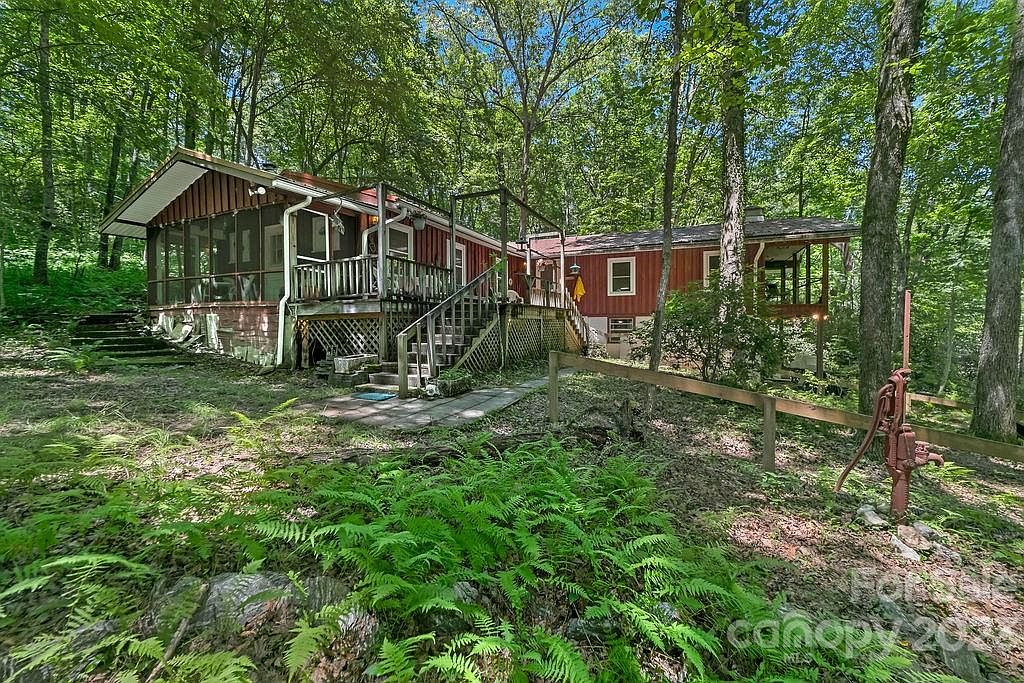 1332 Golden Rd, Lake Toxaway, NC 28747 MLS 4046606 Zillow