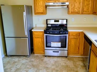 227 Calle Del Rey SW, Albuquerque, NM 87121
