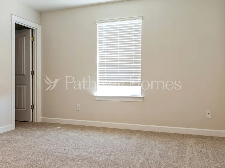 2327 Alberto Dr — Photo 19