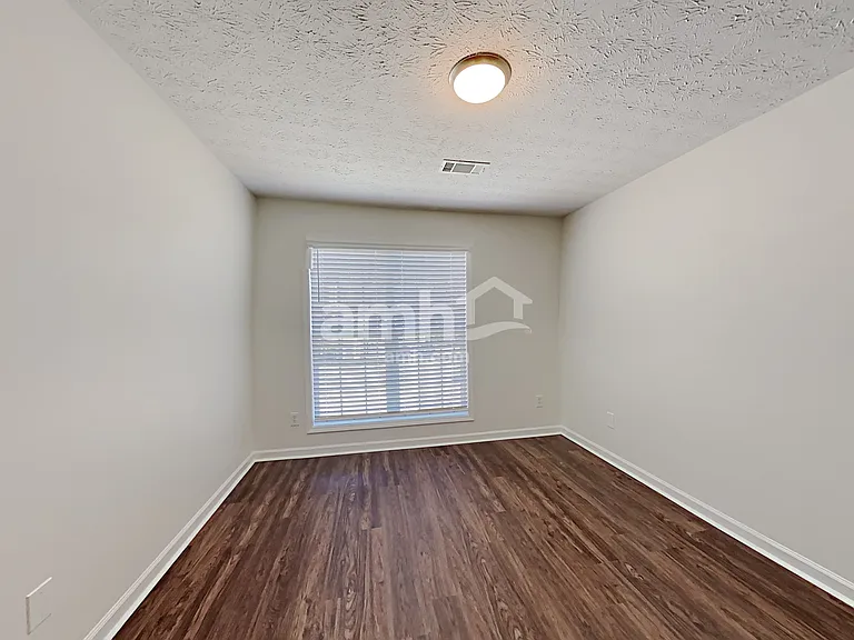 1772 N Oak Dr — Photo 20