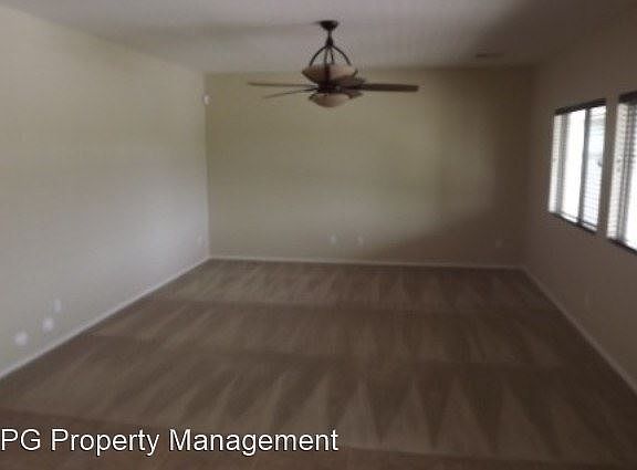 3rd image of 11275 N 163rd Dr