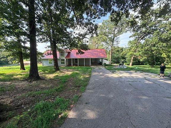 2nd image of 881 County Road 393