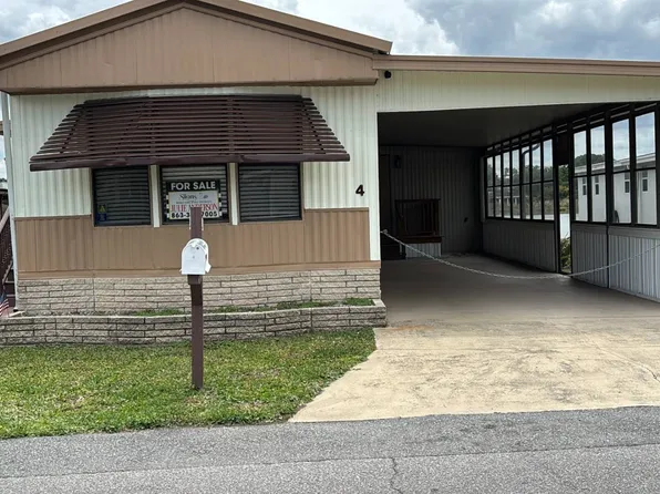 4 Bonny Shores Dr, Lakeland, FL 33801