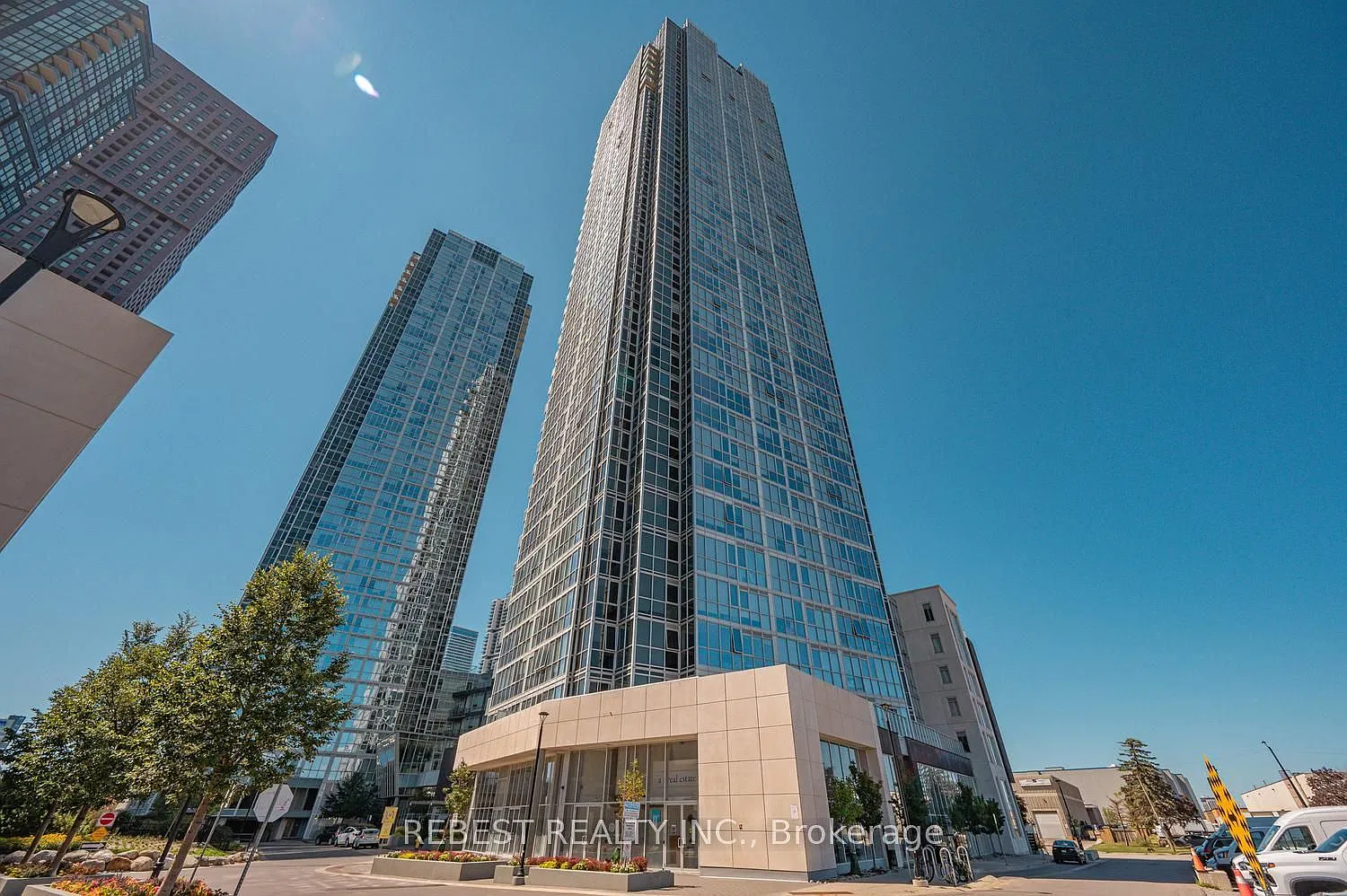 2 bed, $2,799 — Photo 3