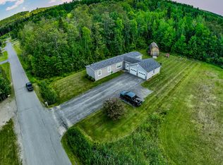 7 Autumn St, Fort Kent, ME 04743