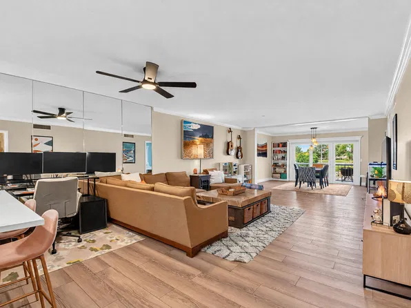 250 JOHN F KENNEDY Drive #208, Atlantis, FL 33462
