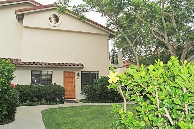 7628 Palmilla Dr #85 — Photo 2