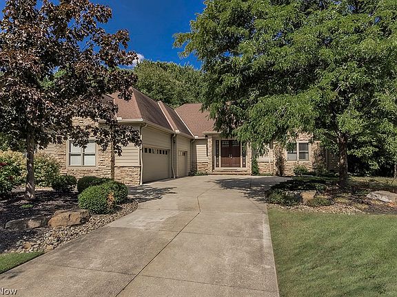 2nd image of 7356 Stockwood Dr