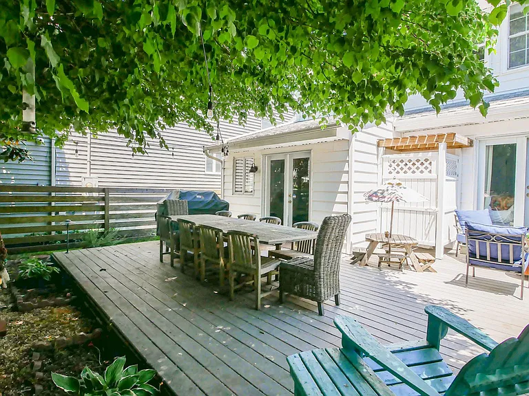 110 N Pembroke Ave — Photo 27