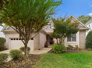 19745 Hagen Knoll Dr, Davidson, NC 28036