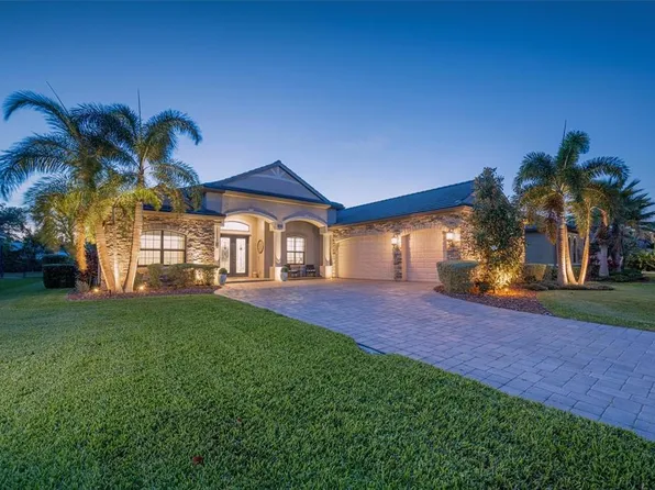1051 145th Street Cir NE, Bradenton, FL 34212