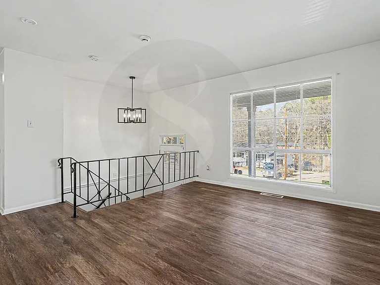 2505 Shiloh Dr — Photo 8