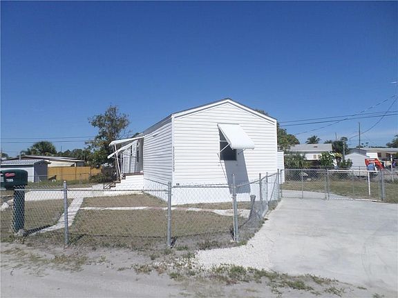 2nd image of 7885 SE Fairchild St