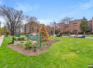 2339 Hudson Ter APT D3, Fort Lee, NJ 07024