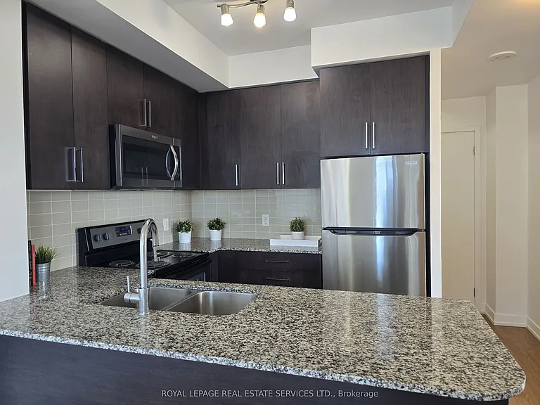 840 Queens Plate Dr #1305 — Photo 7