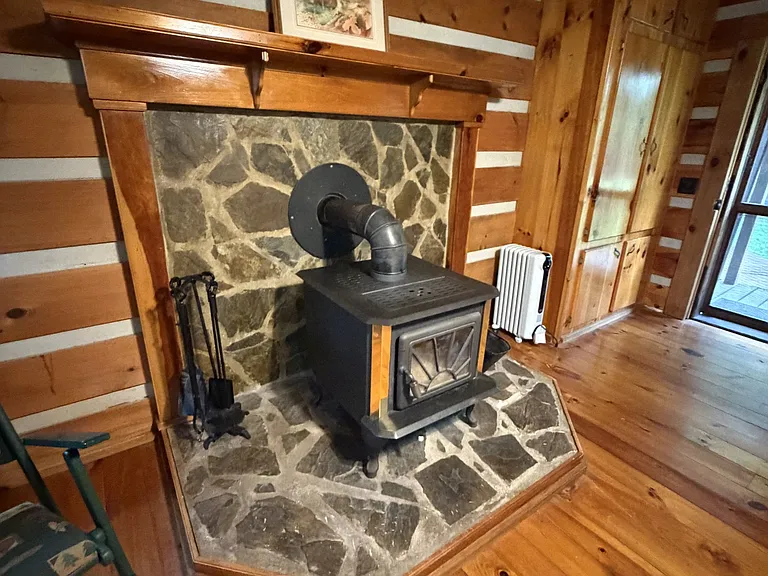 9125 Asheville Hwy #2 — Photo 4