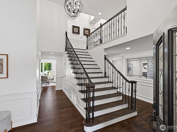 4th image of 14103 205th Avenue NE