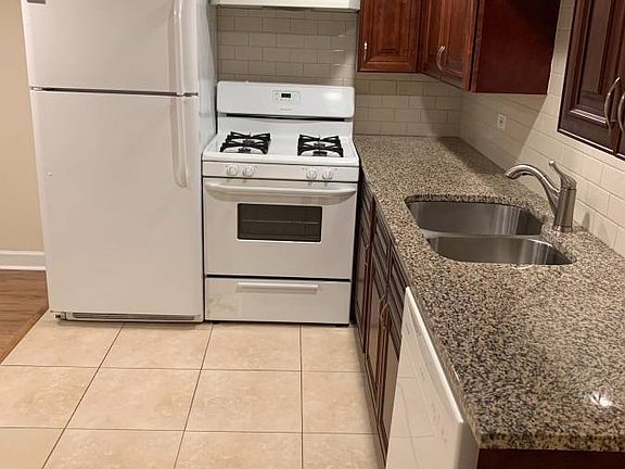2nd image of 4948 N Christiana Ave APT G