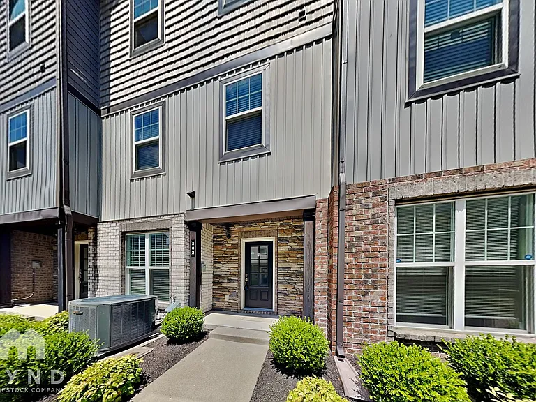 302 Negri Ct #1 — Photo 17