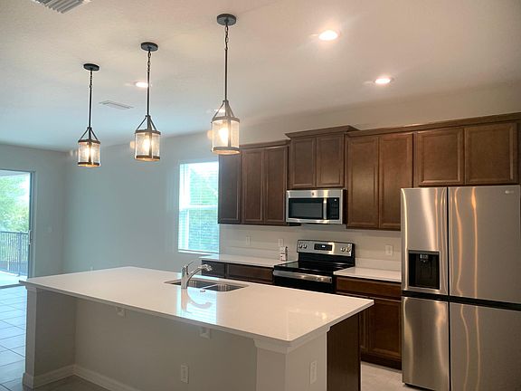 5th image of 503 Ironside Trail Dr