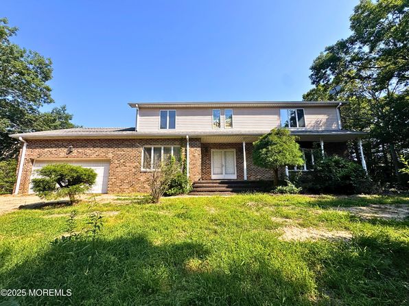 812 N Main St