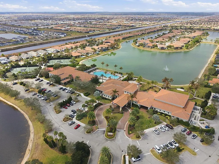 12882 SW Taranto Way — Photo 38