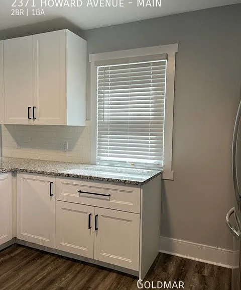 2371 Howard Ave #1 — Photo 6
