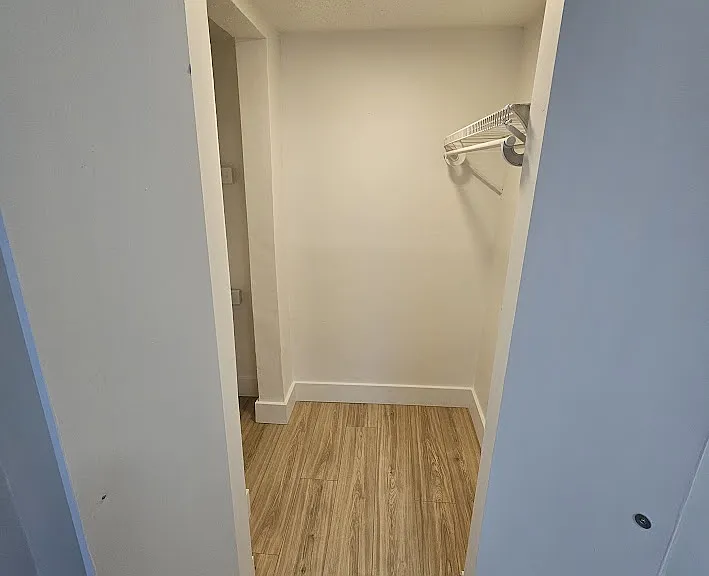 441 Cecil Ave — Photo 50