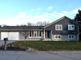 305 N Wolf Ave, Oberlin, KS 67749