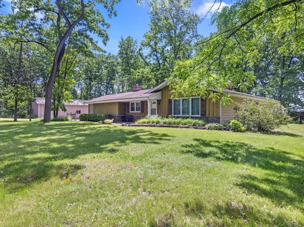 27129 Nottingham DRIVE, Waterford, WI 53185